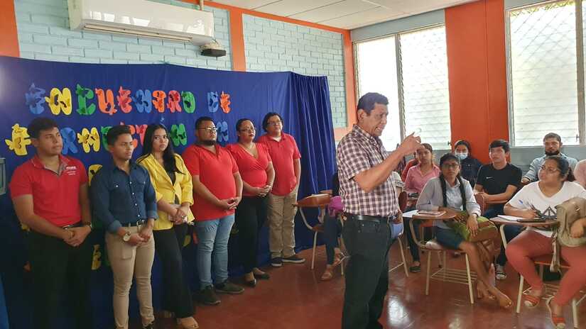 DOCENTES